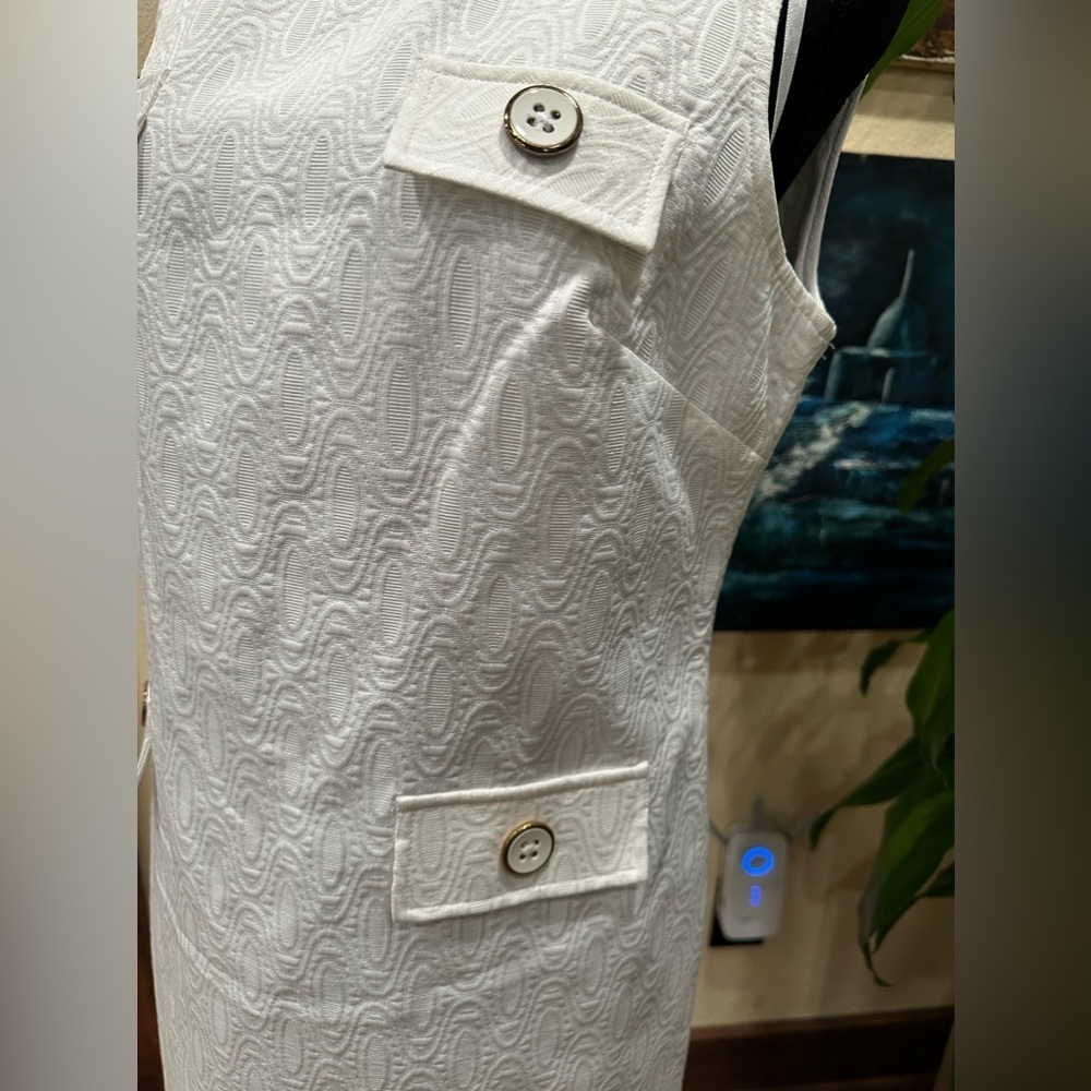 VTG Liz Claiborne White Textured Piqué Sheath Dress – Nautical Button Detail - Picture 6 of 11